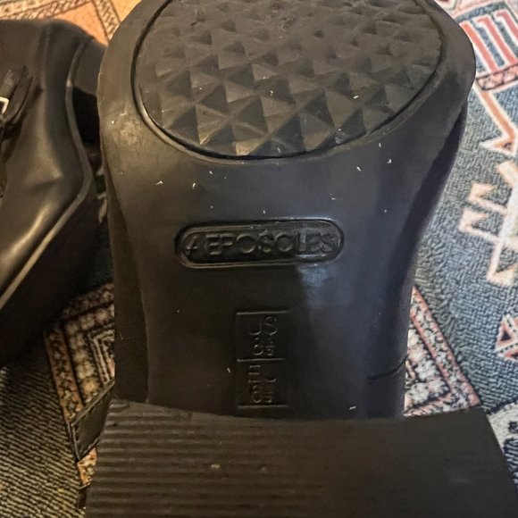 AEROSOLES Black Double Strap Heels - Picture 7 of 7